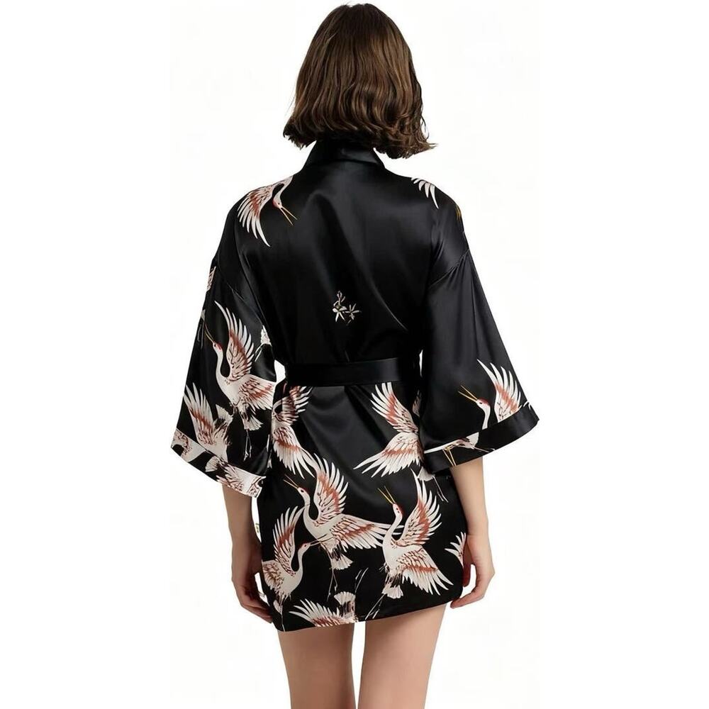Silksilky Kimono Robe 100% Pure Silk Womens XS 19Momme Crane Printed Short NWT